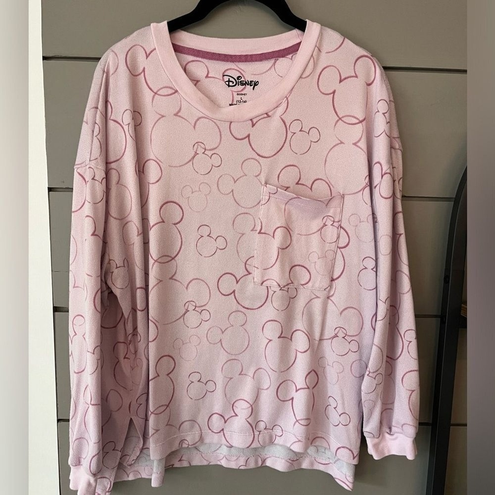 Disney Women's Long Sleeve Sweater Mickey Minnie Character‎ Large  size (12-14)